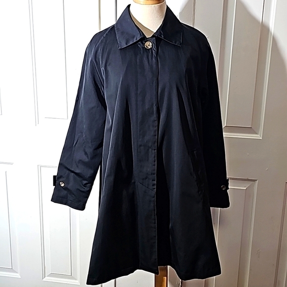 Weather Solutions rain coat size 14. Black with colar 2 big pockets. Minamalist. - Picture 1 of 14